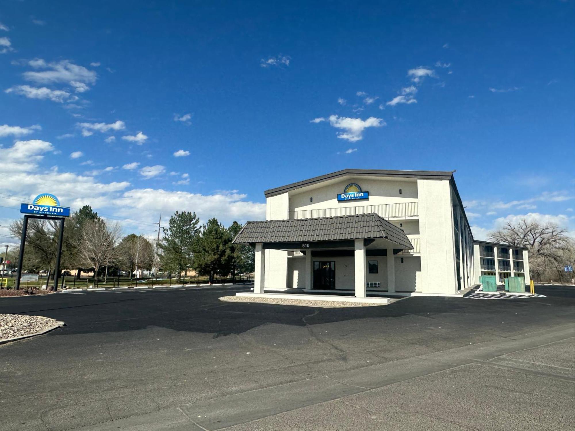 Days Inn By Wyndham Farmington Nm Exterior photo