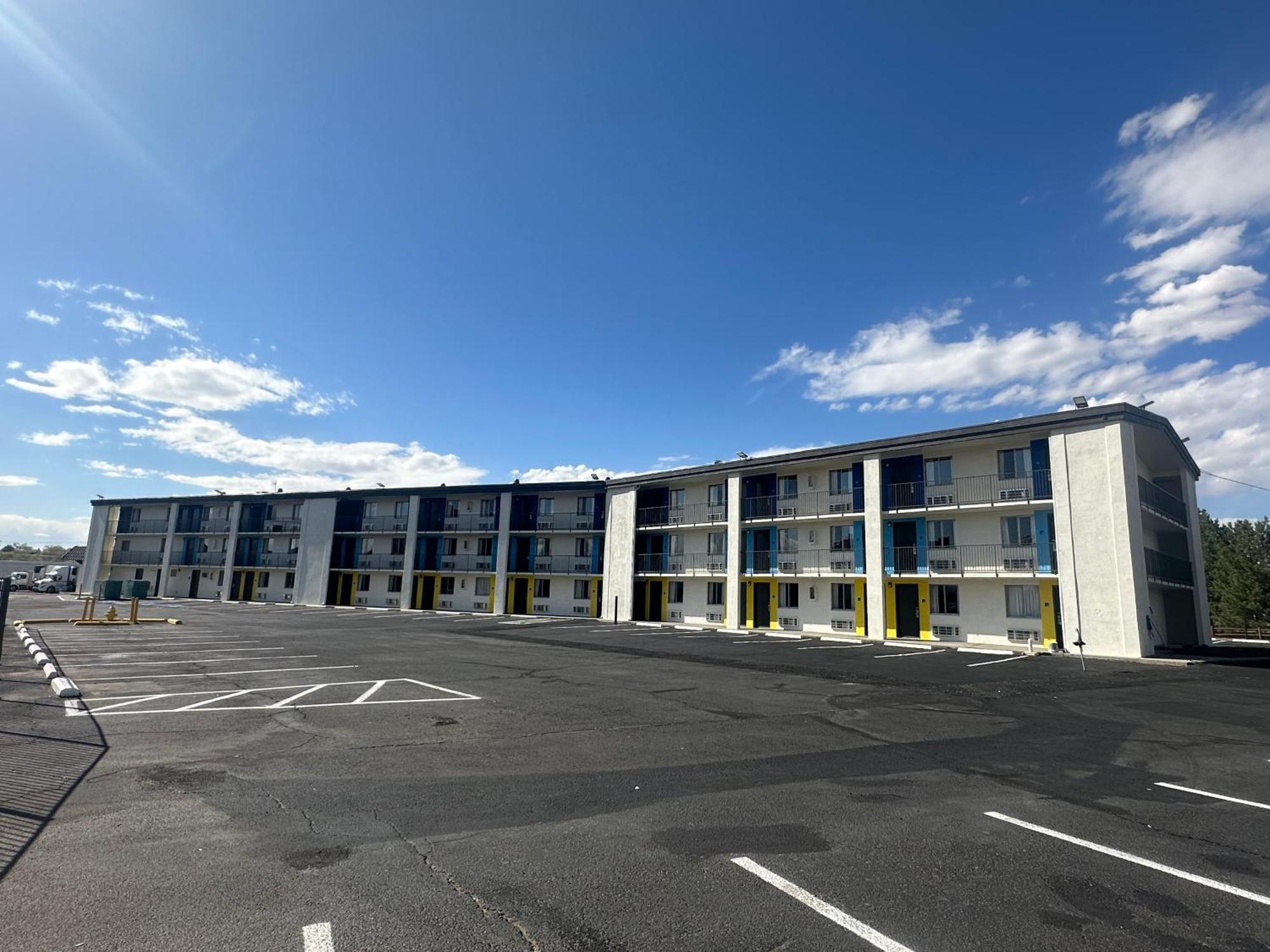 Days Inn By Wyndham Farmington Nm Exterior photo
